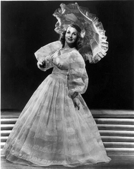 jessica08.jpg (37586 bytes)